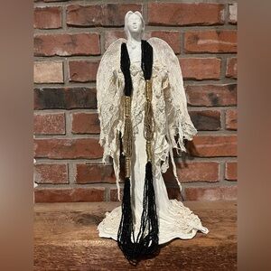 Vintage Black and Gold Seed Bead Necklace